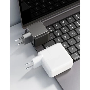 Сетевое зарядное устройство VLP NEO Phantom Edition 45Вт USB-С (PD 3.2 AVS)
