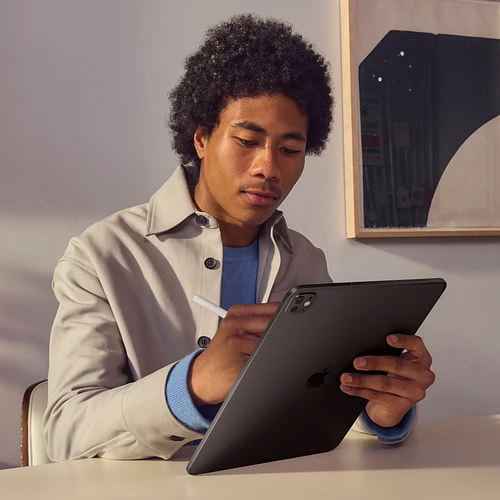 iPad Pro 13", (M4, 2024), 512GB, Wi-Fi+Celular, Черный космос