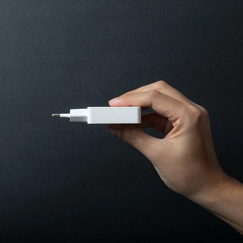 POCKET GAN CHARGER 65W, сетевое зарядное устройство 65W,  разъёмы 2xUSB-C. Цвет: белый