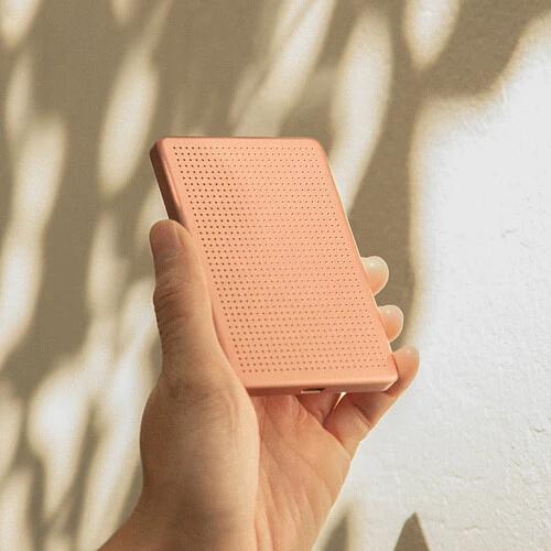Внешний аккумулятор NATIVE UNION ACTIVE POWER BANK 5000mAh, абрикосовый