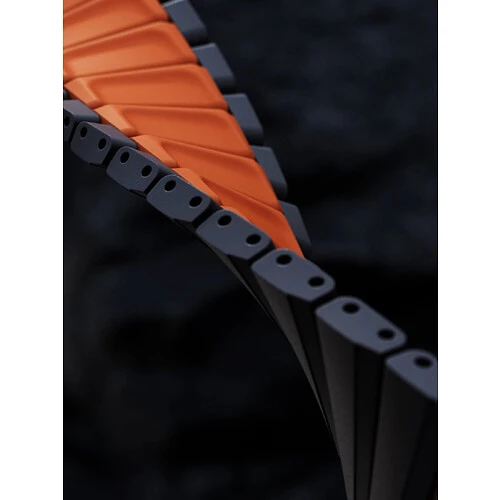 Uniq для Apple Watch 49/46/45/44 mm ремешок Strova Flex Steel Band Black/Volt Orange