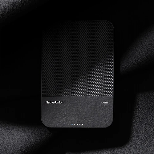 Внешний аккумулятор NATIVE UNION (Re) Classic Power Bank Magnetic Qi2, 5000mAh, цвет: черный