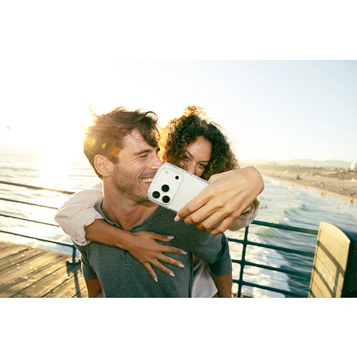 Чехол защитный uBear Real Case для iPhone 17 Pro Max, прозрачный